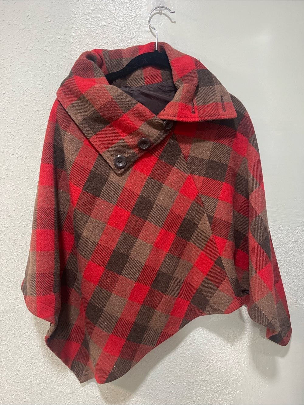 last kiss Red and Brown Plaid Button-Front Poncho Cape